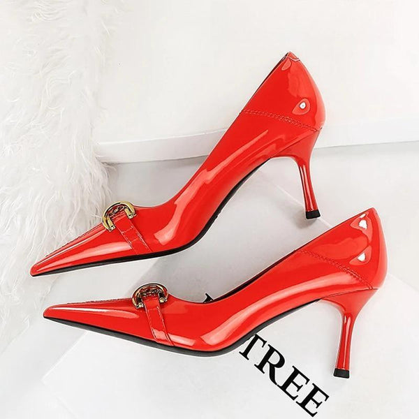 Ladies 7cm Heels Metal Buckle Women Pumps Patent Leather Kitten Heels Women