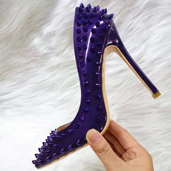 Zapatos de tacón alto con punta puntiaguda de charol morado oscuro para mujer
