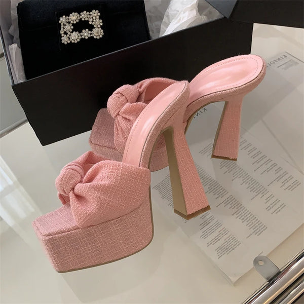 Sandalias de plataforma gruesa con punta abierta y nudo de mariposa para mujer, ideales para bodas y banquetes.