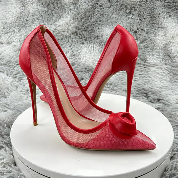 Zapatos de tacón alto con punta puntiaguda y malla de gasa mate roja con lazo de perlas para mujer