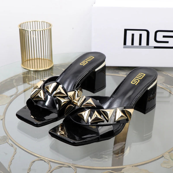 Metal decorative willow nails open toe thick heels wear sandals heels 7CM