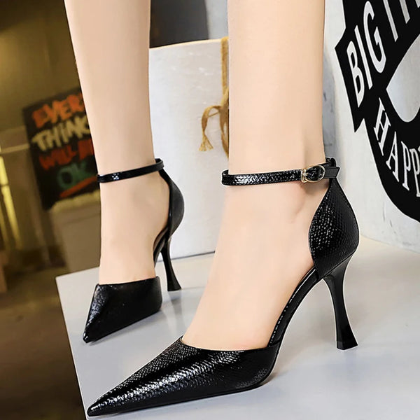 Women 8 Cm Heels Women Pumps Patent Leather Snake Pattern Design Kitten Heels