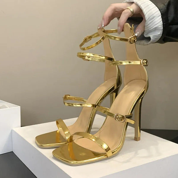 Sandalias doradas sexys para mujer con punta cuadrada y tacones altos súper finos