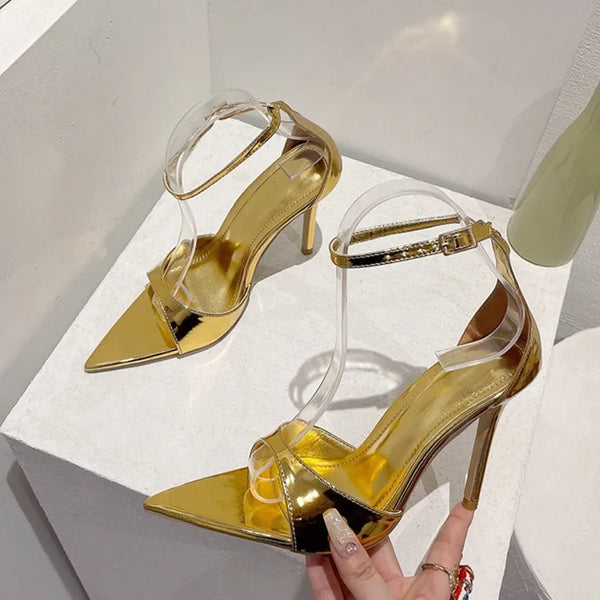 Sandalias sexis de tacón de aguja con punta puntiaguda de charol dorado, zapatos de verano para mujer