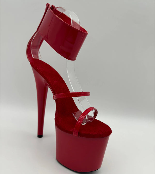 Zapatos de plataforma con tacón de 17 cm y cremallera abierta para modelos