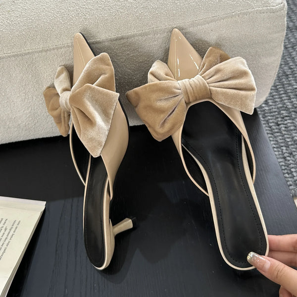 Zapatos de tacón bajo con nudo de mariposa para mujer, elegantes, de punta puntiaguda, de moda.