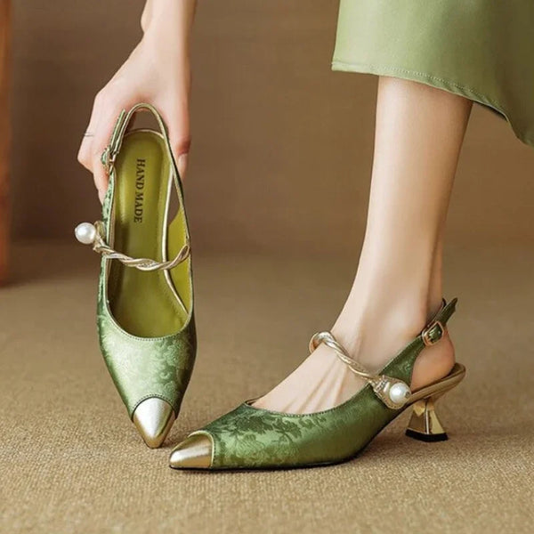 Summer New Retro Pointy Low Heel Buckle Toe High Heels
