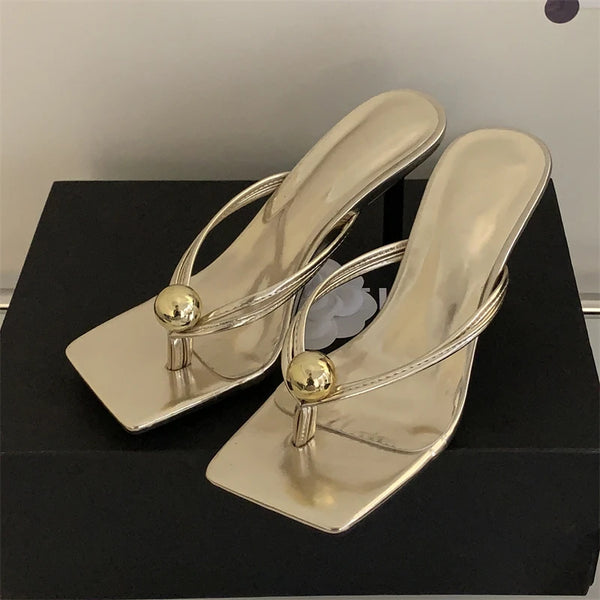 Sandalias de gladiador con punta de clip y perlas para mujer, sandalias de fiesta de verano, tacones finos