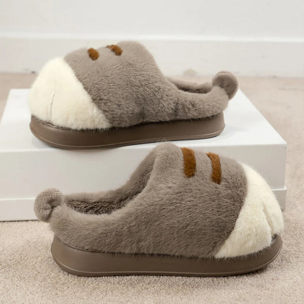 Pantuflas térmicas planas con diseño de pata de gato en 3D