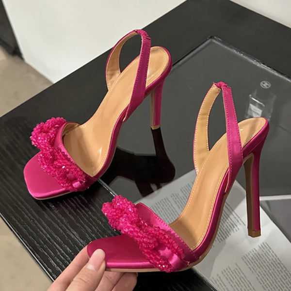 Tacones altos y finos con punta cuadrada, cadena de cristal y correa trasera, moda de verano